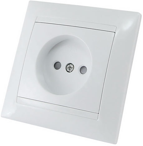 Розетка 2П 10А 250В с защитными шторками Лама TDM