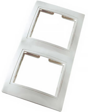 Рамка 2-х постовая вертикальная белая Таймыр TDM