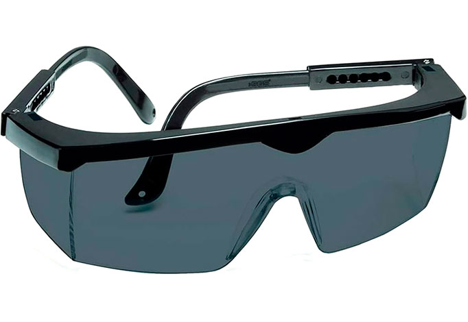 Очки защитные Classic дымчатые SGS304